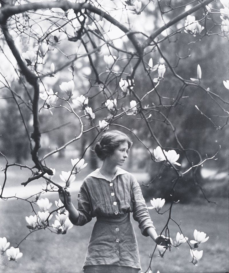 Edna St Vincent Millay by Arnold Genthe