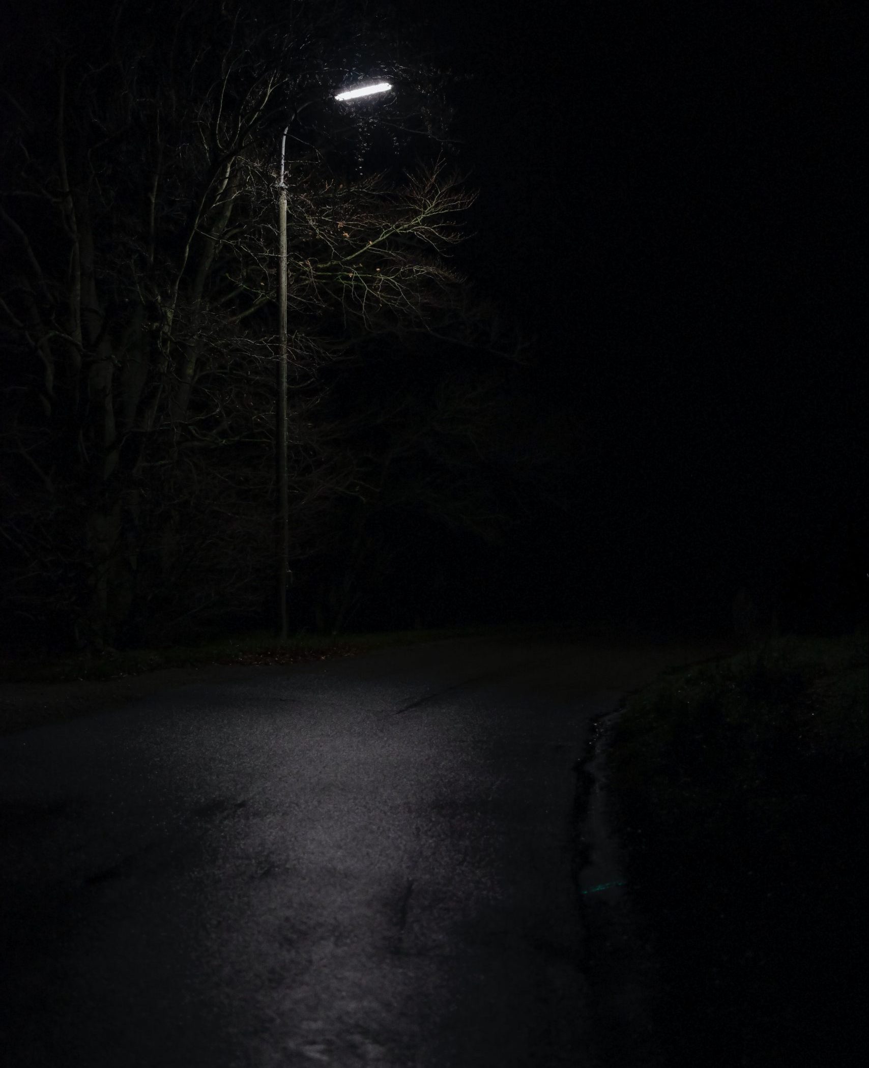 night streetlight